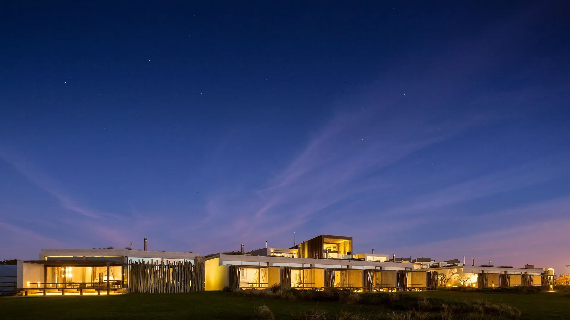 Areias do Seixo — boutique surf hotel